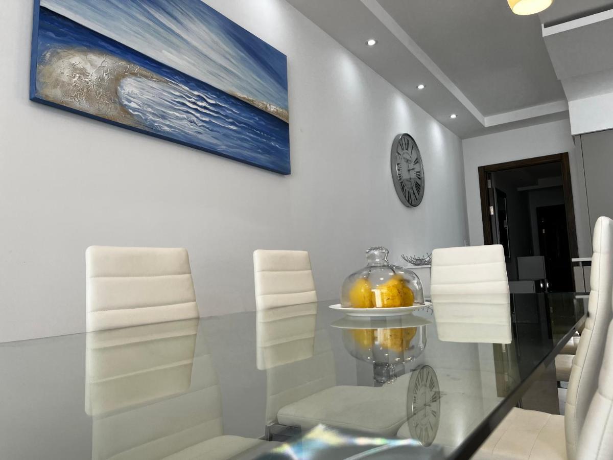 Stunning Penthouse, 2 Bedroom, Heart Of Sliema Exterior foto